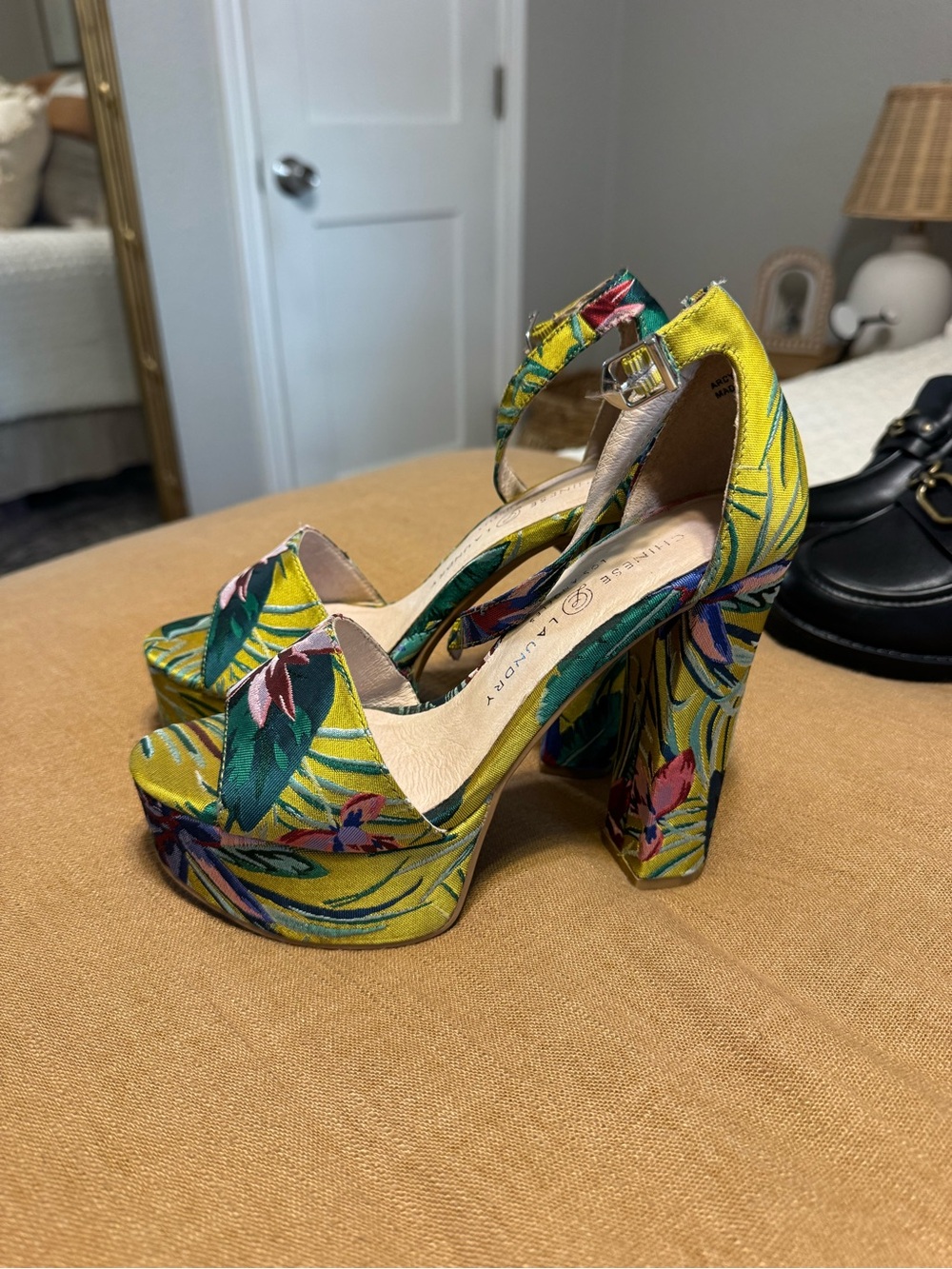 Chinese Laundry Yellow Tropical Floral Platform Sandals